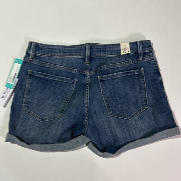 Cosmic Blue Love NWT Jean Shorts in Riptide Washed Cuffed Hem Size 30 - Picture 6 of 7